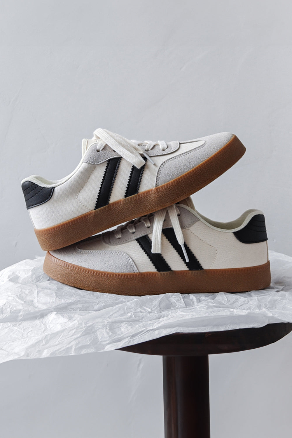 White Striped Lace-up Sneakers